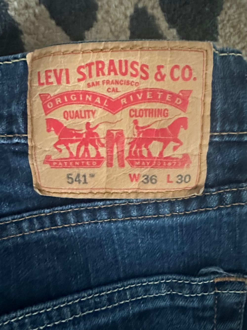 Levi's Men’s 541 Blue Jeans • Size 36 W 30 L • Like New - Picture 3 of 10